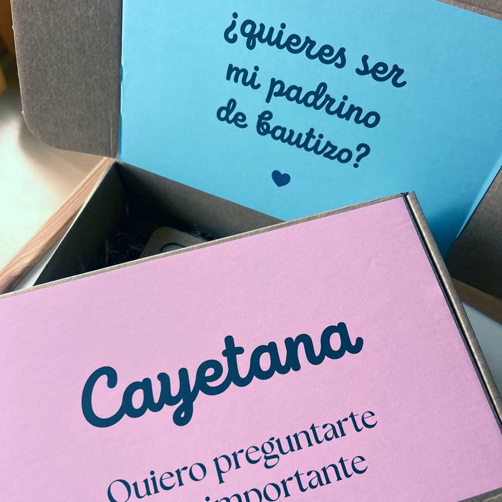 cajas personalizadas para la madrina y el padrino de bautizo