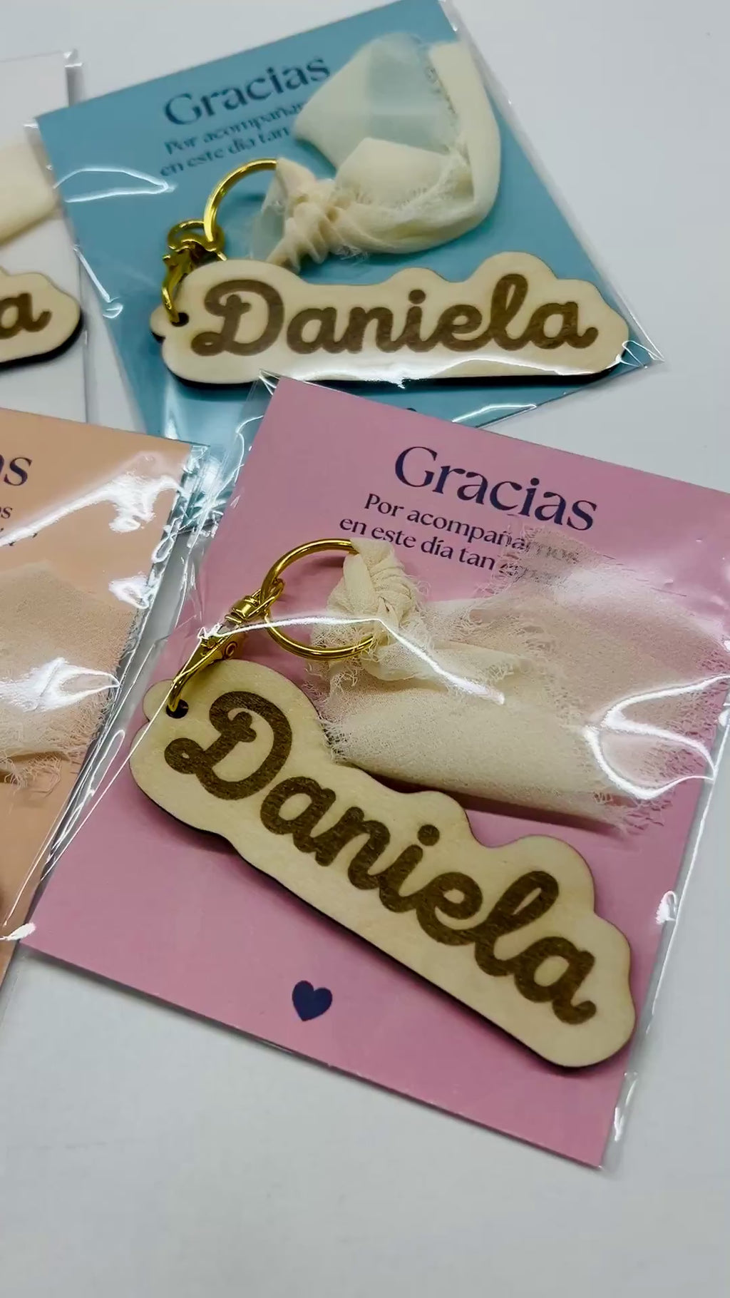 Packaging individual llavero personalizado tarjeta agradecimiento bautizo comunion