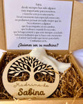 caja regalo con dedicatoria personalizada para la madrina de sabina