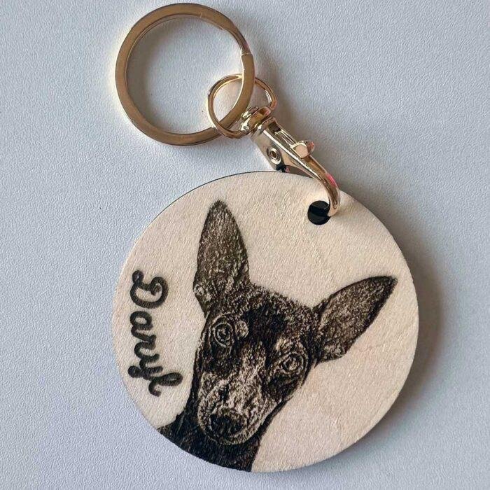 llavero perro personalizado madera pinscher