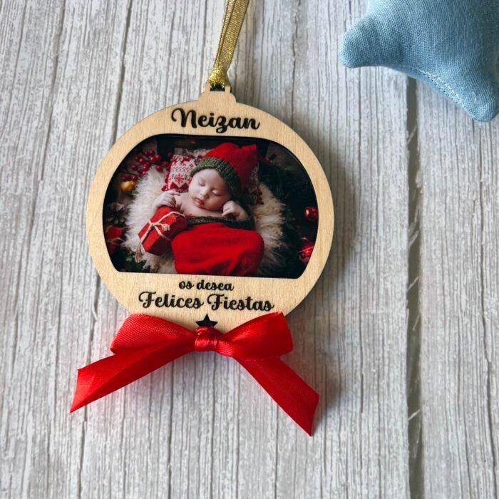 bola de navidad personalizada con foto y lazo 2