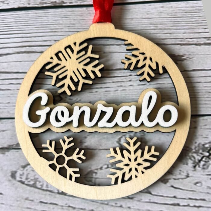 bola navidad personalizada nombre gonzalo con copos de nieve, adorno navidad personalizado